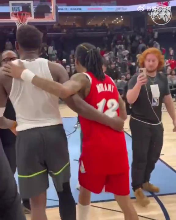 狼王&槍王惺惺相惜！華子賽后與莫蘭特相互致意！