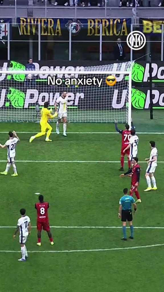 索默直呼專業(yè)，德弗里這次頭球解圍堪比一粒進球